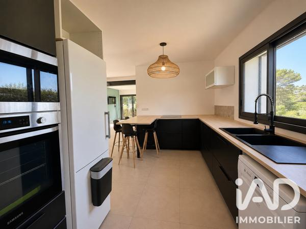 Maison à vendre 5 pièces 141,87 m² Carnoux-en-Provence