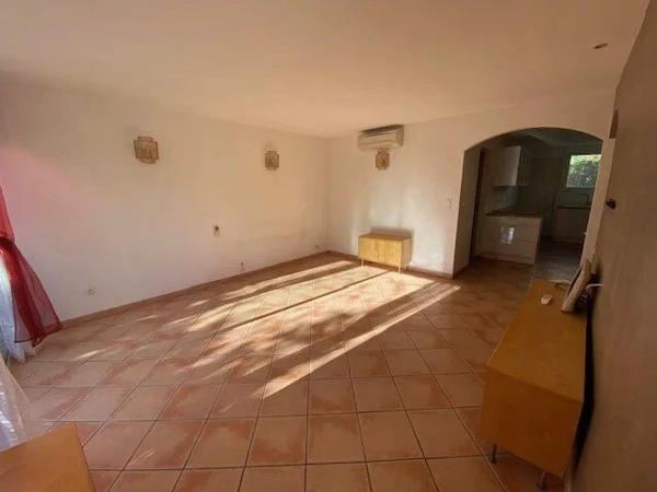 Vente Appartement 4 pièces 77 m2 à Le Lavandou