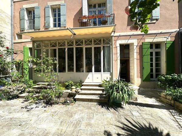 Appartement 4 pièces - 150 m² Bien prestige