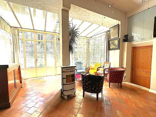 Appartement 4 pièces - 150 m² Bien prestige