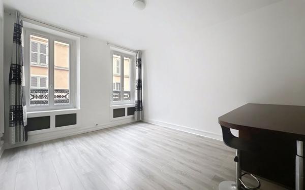 Appartement à vendre    2 pièces • 36,21 m2 Villeneuve-Saint-Georges