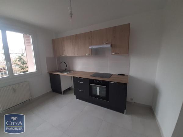 Appartement à louer 4 pièces 82.66m² Grenoble (38000)