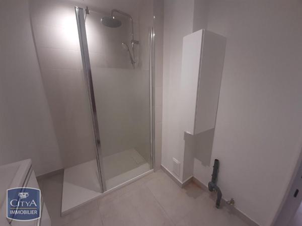 Appartement à louer 4 pièces 82.66m² Grenoble (38000)