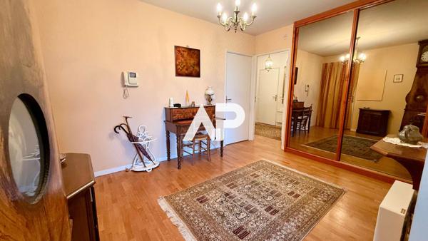 Appartement d'exception 5 pièces 109.38 m2 €495 000 ** - Référence 1598