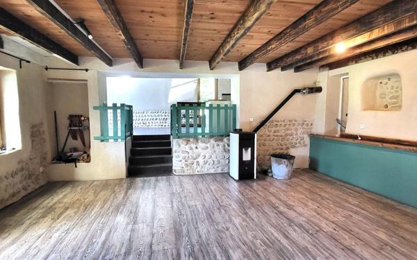 Maison à vendre    4 pièces • 180 m2 Vienne