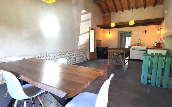 Maison à vendre    4 pièces • 180 m2 Vienne