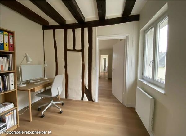 Location                                                      Appartement
                        
                     2 pièces                      44 m2                     à Tours