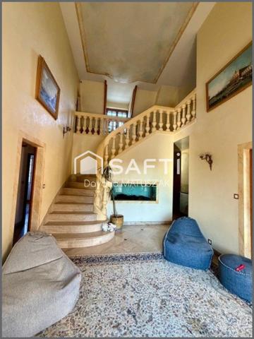 Demeure exposée plein sud avec piscine et spa