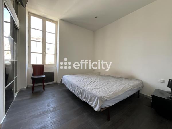 Appartement
         4 pièces
        - 104 m² 265 000 € *