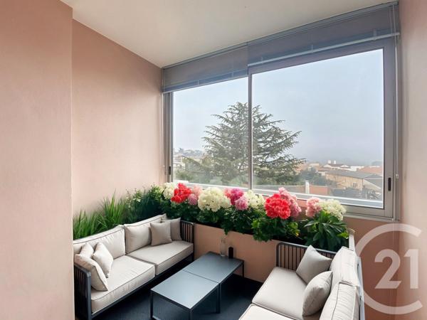 Appartement F4 à vendre  3 pièces - 78 m2 GRIGNY - 69