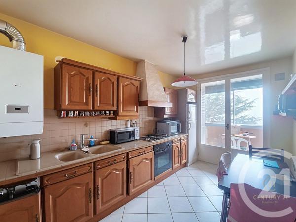 Appartement F4 à vendre  3 pièces - 78 m2 GRIGNY - 69