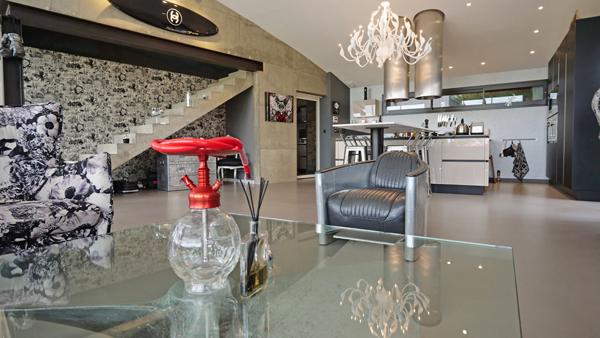 Maison trés haut de gamme aux portes de SAUTRON