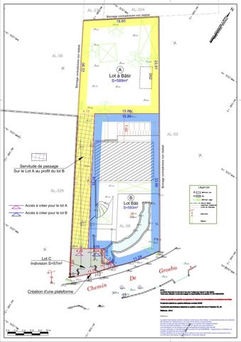 Terrain
        
        - 589 m² 199 900 € *