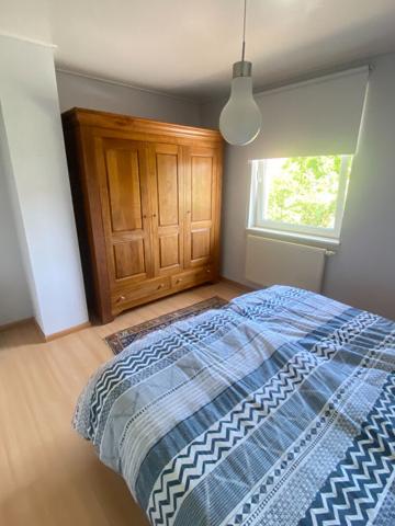 Maison - 12 pièces - 332 m²