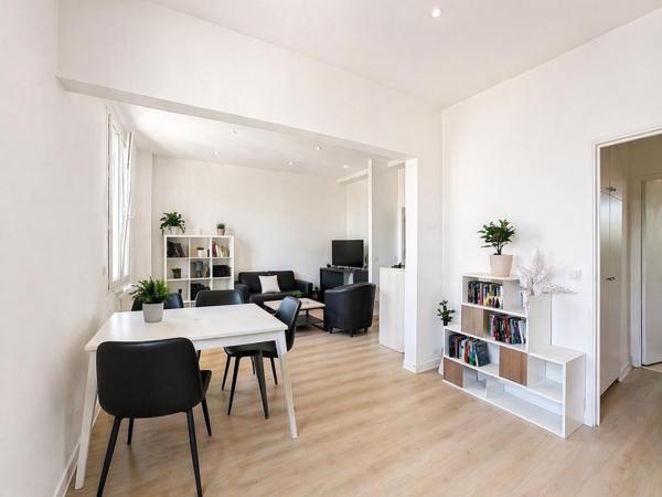 Triplex lumineux 3 pièces proche Rigollots et parc des Beaumont