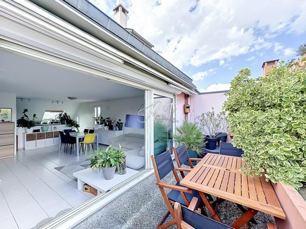 Duplex au dernier étage avec une grande terrasse