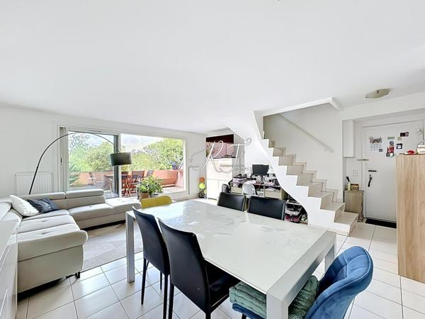 Duplex au dernier étage avec une grande terrasse