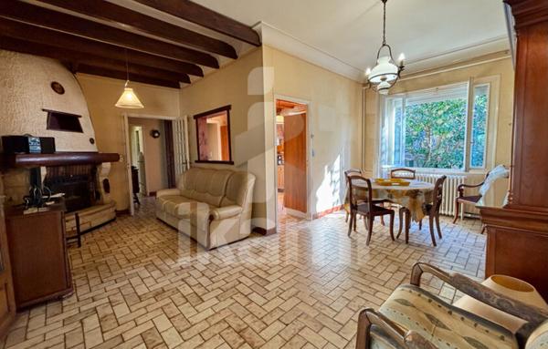 MAISON PLAIN PIED - CENTRE VILLE QUARTIER PRISÉ- T4 -TERRAIN ARBORÉ