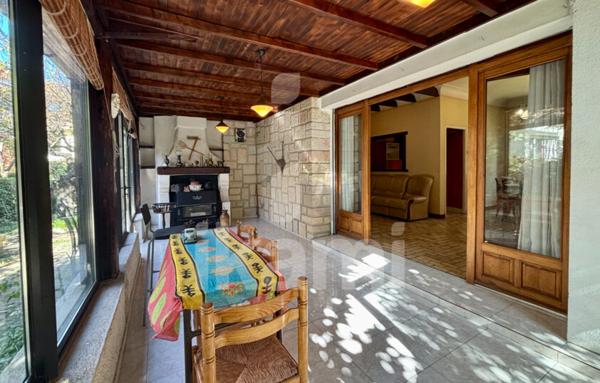 MAISON PLAIN PIED - CENTRE VILLE QUARTIER PRISÉ- T4 -TERRAIN ARBORÉ