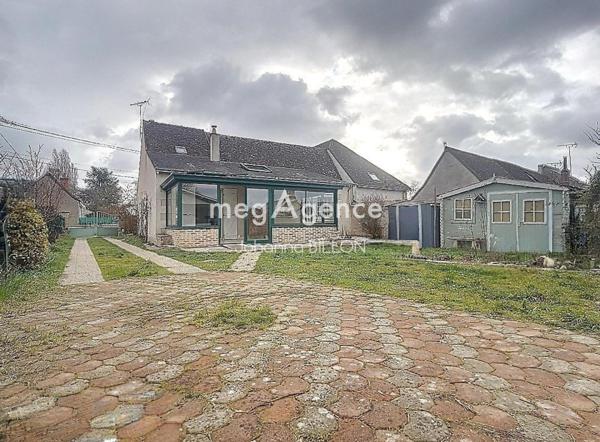 Maison à ESVRES, 37320 - 4 pièces 82m²