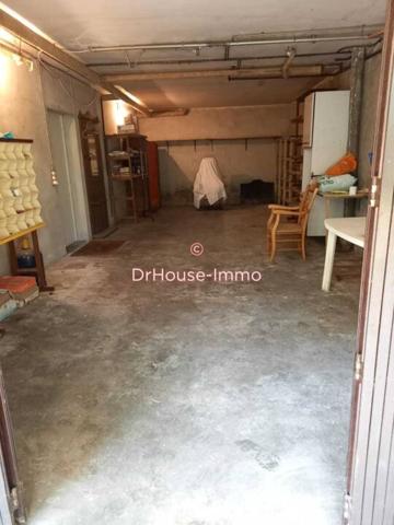 Maison à vendre 10 pièces de 182 m²