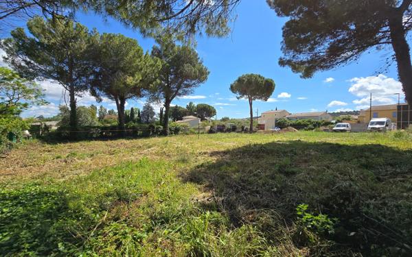 Terrain à vendre    Fleury