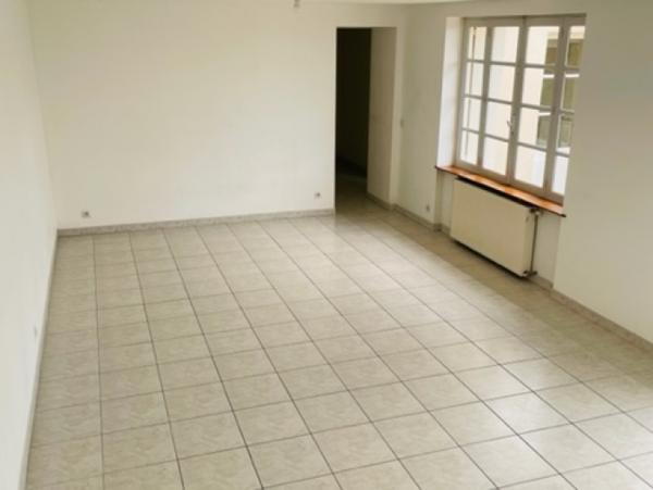 Location Maison 5 pièces Parthenay (79200)