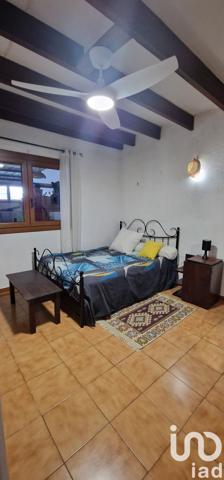 Maison traditionnelle 5 pièces de 187 m² à Saint-André (97440)