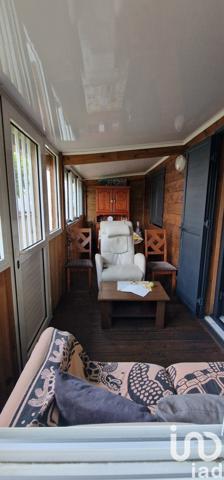 Maison traditionnelle 5 pièces de 187 m² à Saint-André (97440)