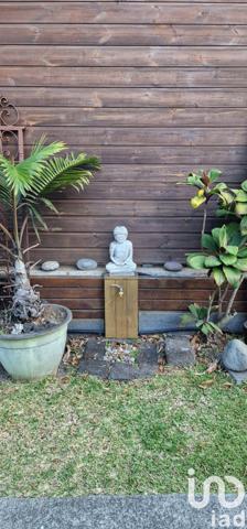 Maison traditionnelle 5 pièces de 187 m² à Saint-André (97440)