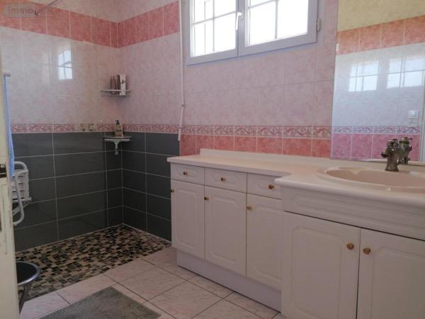 Maison à vendre à Descartes dans l'Indre-et-Loire (37160), ref : 37082-241