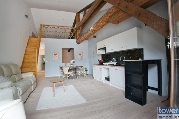 Superbe restauration de 150 m² dans un ancien Corps de Ferme + garage de 115 m²