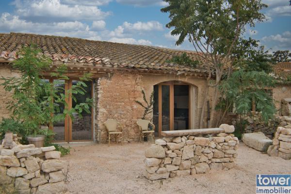 Superbe restauration de 150 m² dans un ancien Corps de Ferme + garage de 115 m²