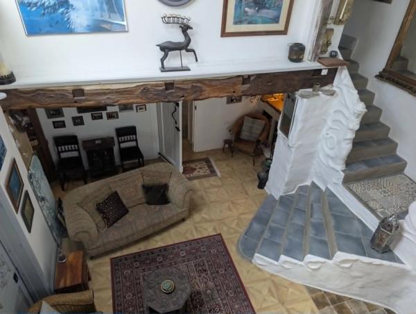 Maison spacieuse et pleine de caractère avec potentiel de gîte à Vouvant