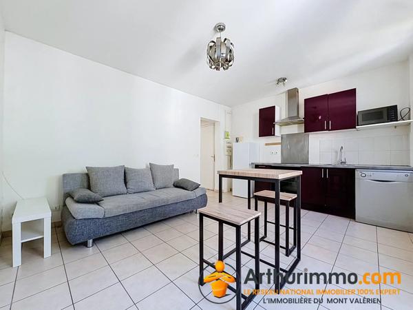 Vente                                                      Appartement
                        
                     2 pièces                      36 m2                     à Nanterre