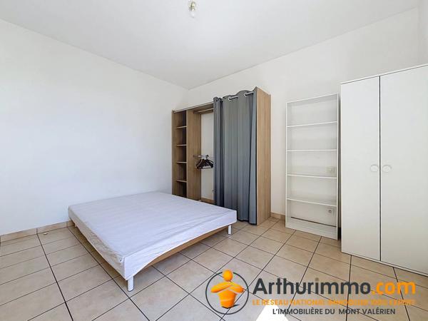 Vente                                                      Appartement
                        
                     2 pièces                      36 m2                     à Nanterre
