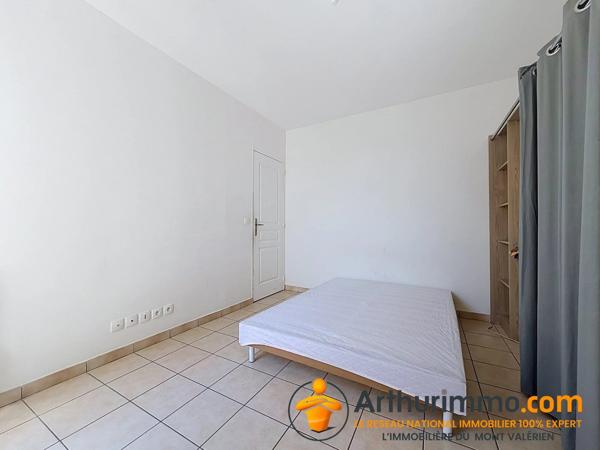 Vente                                                      Appartement
                        
                     2 pièces                      36 m2                     à Nanterre