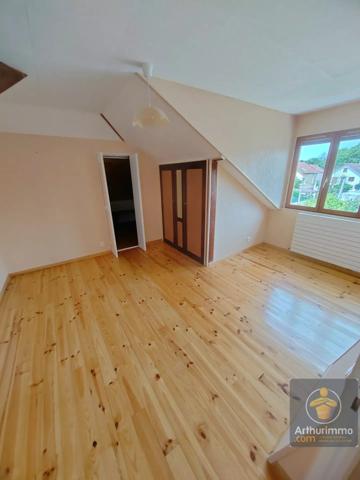 Vente                                                      Maison
                        
                     6 pièces                      144 m2                     à Chelles