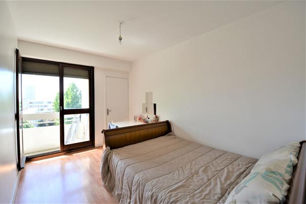 Appartement T2 avec balcon filant