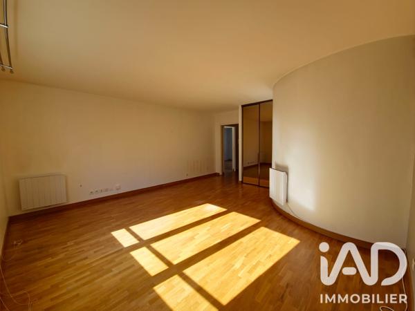 Appartement à vendre 3 pièces 65,42 m² Asnières-sur-Seine