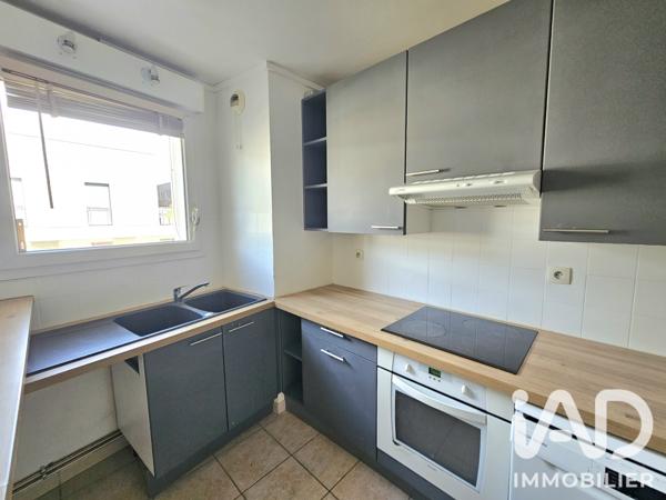 Appartement à vendre 3 pièces 65,42 m² Asnières-sur-Seine