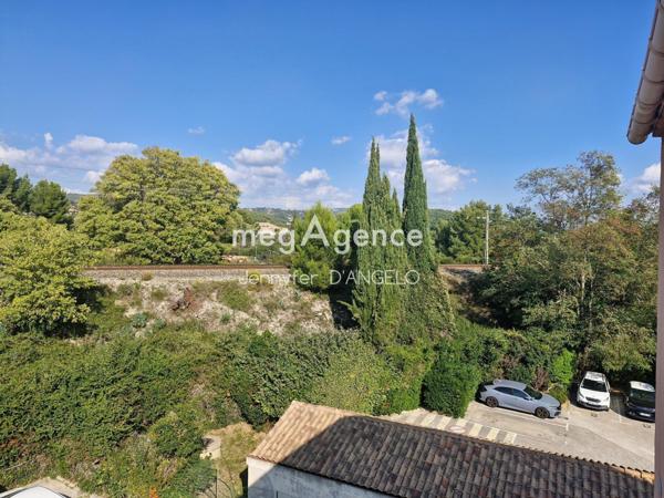 Appartement à SANARY-SUR-MER, 83110 - 2 pièces 45m²