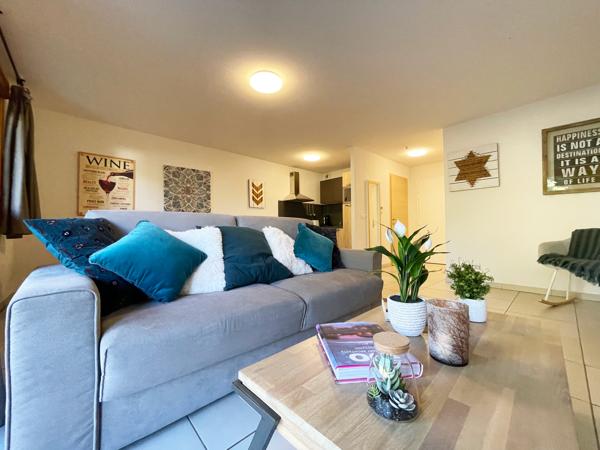 Appartement T3 + 2 cabines, dans résidence de standing, piscine, sauna et skis aux pieds