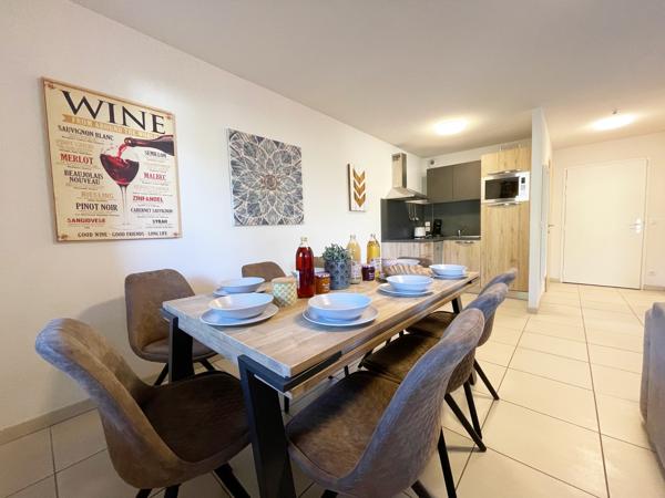 Appartement T3 + 2 cabines, dans résidence de standing, piscine, sauna et skis aux pieds