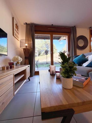 Appartement T3 + 2 cabines, dans résidence de standing, piscine, sauna et skis aux pieds