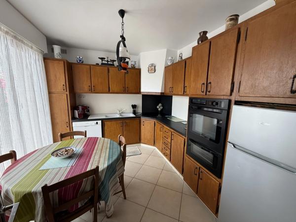 Maison à vendre 8 pièces, 6 chambres dont 3 en rez-de-chaussée DOMONT (95)