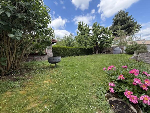Maison à vendre 8 pièces, 6 chambres dont 3 en rez-de-chaussée DOMONT (95)