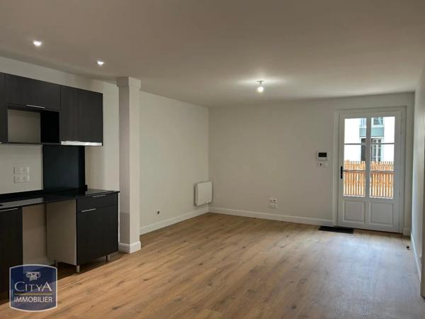 Appartement à louer 2 pièces 45.21m² Montauban (82000)