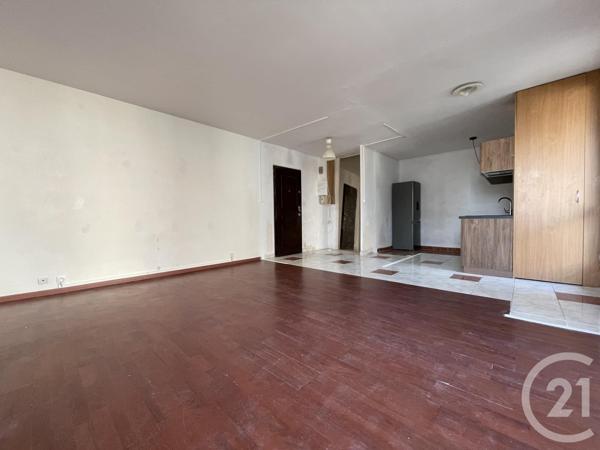 Appartement F3 à vendre  3 pièces - 65 m2 EVRY - 91