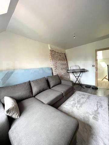 Maison entièrement rénovée avec grange attenante 